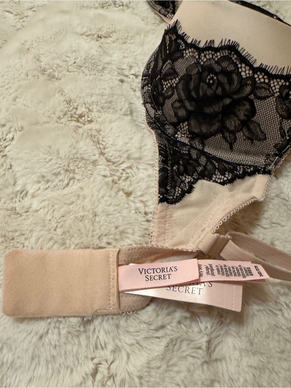 NWT Victoria Secret Very Sexy Envy Low-Cut Push-Up Bra With Lace Marzipan 34D - Picture 9 of 10